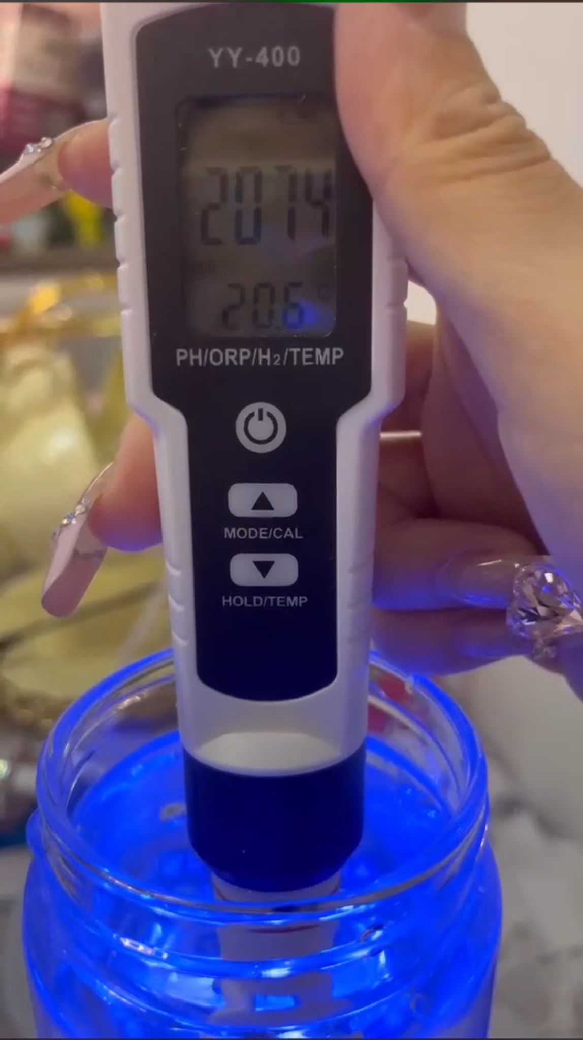 زجاجة ماء الهيدروجين