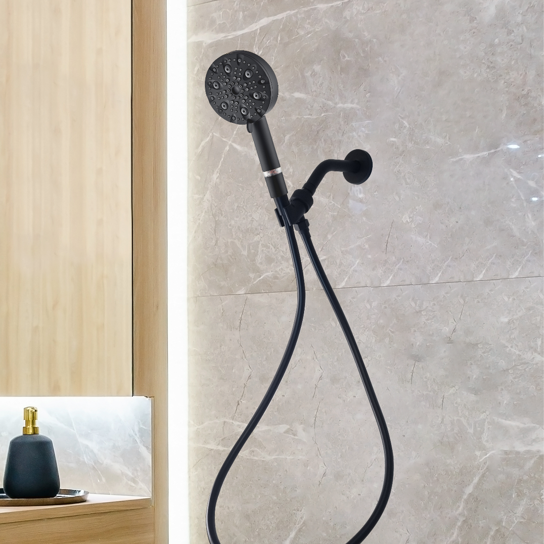 مجموعة أساسيات الدش ذات 9 أوضاع من Luxe